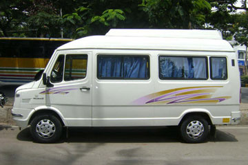 12 Seater Tempo Traveller