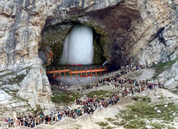 Chandigarh to Amarnath Taxi Services