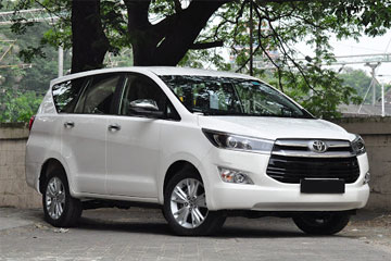 Innova Crysta Taxi Hire